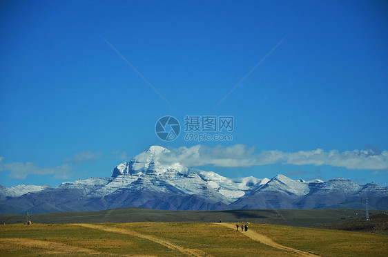 冈仁波齐圣山图片