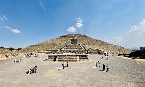 墨西哥太阳金字塔背景图片