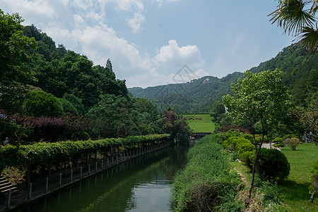 湖北木兰天池景区背景