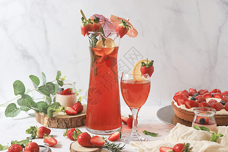 一杯草莓汁草莓汁背景