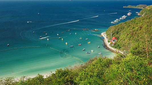 泰国金沙岛泰国芭堤雅阁兰岛海滨海岸线游船自然风光背景