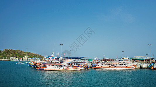泰国芭堤雅城市码头海滨风光图片