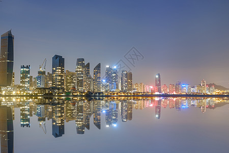 太平角青岛第三海水浴场城市夜景背景