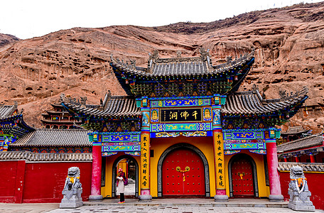 甘肃张掖马蹄寺风景区背景