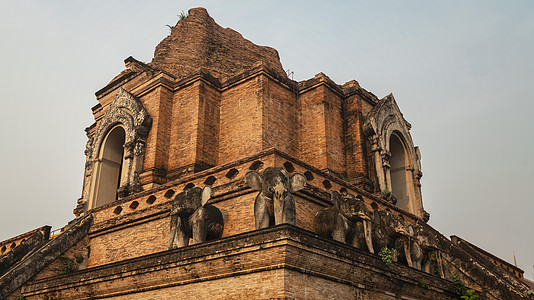 泰国清迈地标契迪龙寺图片