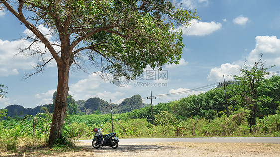 泰国南部热带摩托车旅行旅人图片
