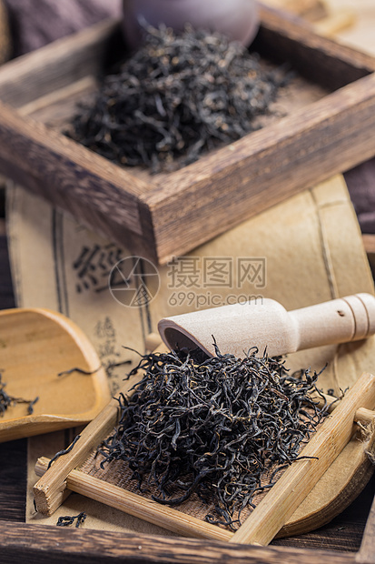 野生红茶叶干货茶叶素材传统工艺手工茶图片