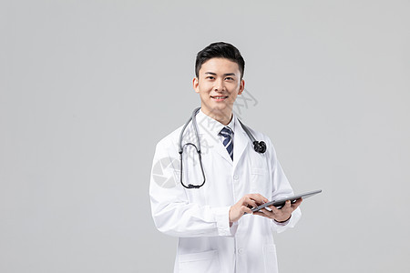 穿防护服的医护人员使用平板电脑高清图片下载 正版图片 摄图网 穿防护服的医护人员使用平板电脑高清图片下载 正版图片 摄图网