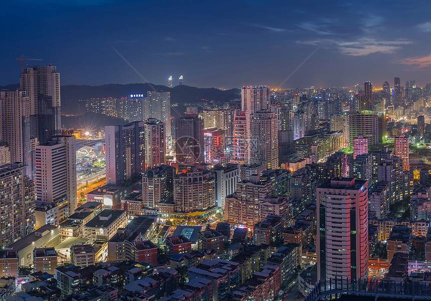 城市现代建筑夜景图片