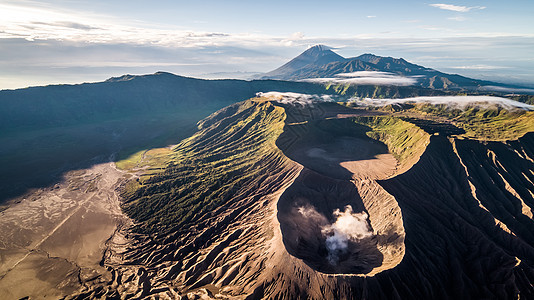 印尼布莫尔火山背景图片