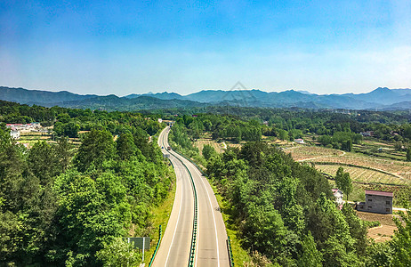 农村公路航拍图片