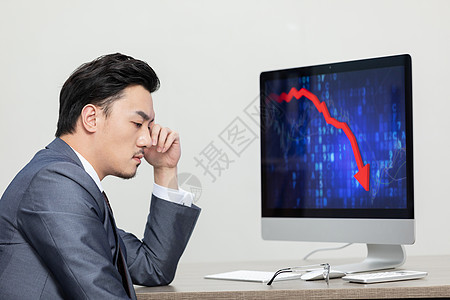 商务男性遭遇股市熔断危机图片