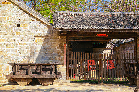 马马厩农村马厩大门栅栏背景