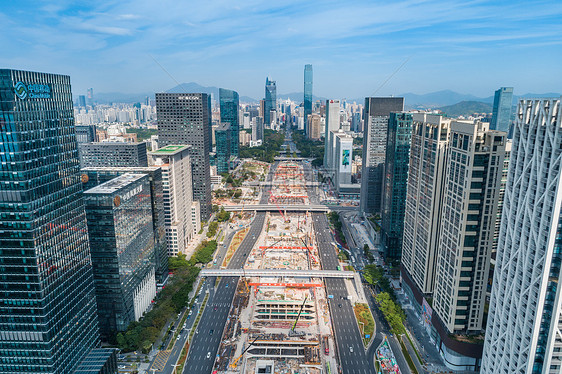 深圳福田区深南大道地铁施工图片