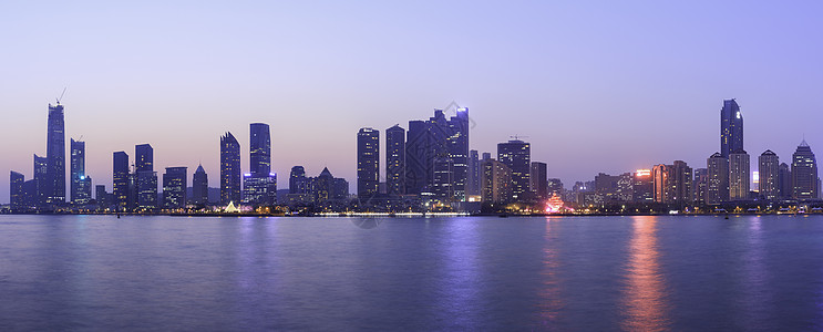 浮元子青岛浮山湾城市夜景背景