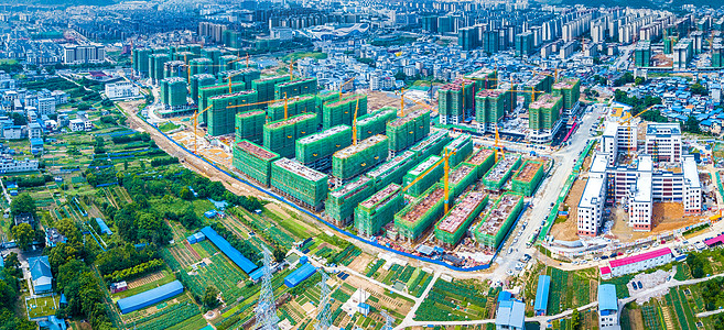 桂林水墨全景航拍房地产开发建设与城中村的对比背景