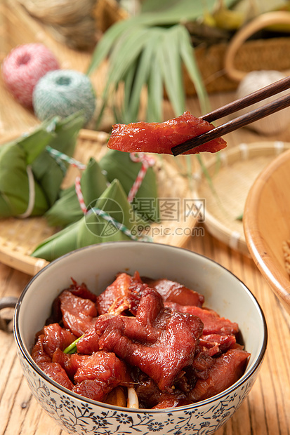 端午节包肉粽图片