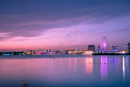 苏州湖东夜景灯光秀背景图片