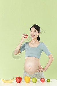 孕妇健康饮食概念图片