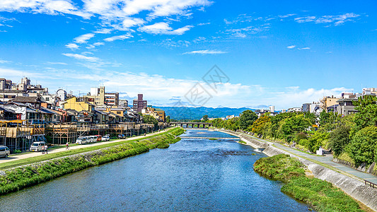 日本京都鸭川河流图片