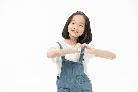 可爱比心短发小女孩比心背景