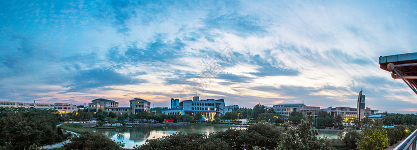 中国民航大学千禧湖全景图片