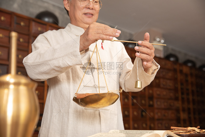 老年中医称药材高清图片下载-正版图片501630654-摄图网