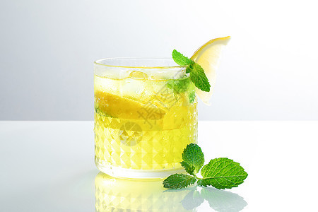 夏日冰爽柠檬饮料图片