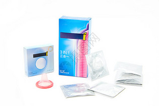 避孕套和包装盒图片
