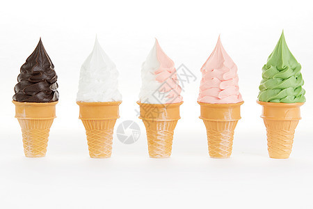 多种口味冰淇淋甜筒图片