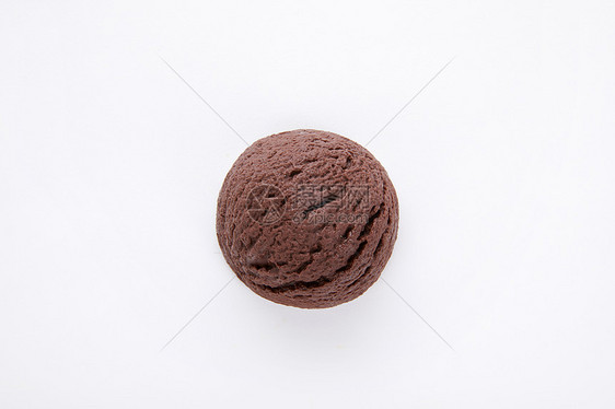 夏日巧克力口味冰淇淋球图片