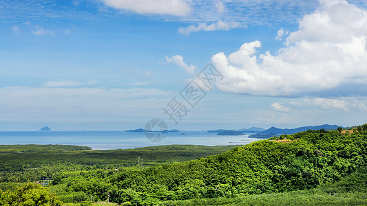 普吉岛攀牙湾泰国普吉岛北部攀牙湾海上桂林喀斯特地貌背景