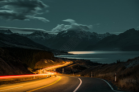 行驶的汽车新西兰库克山风景图片背景