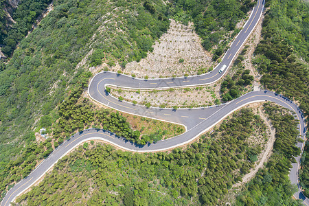 山东淄博潭溪山盘山公路高清图片