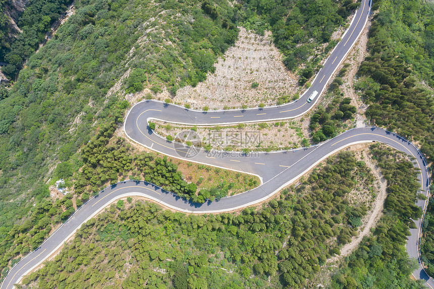 山东淄博潭溪山盘山公路图片