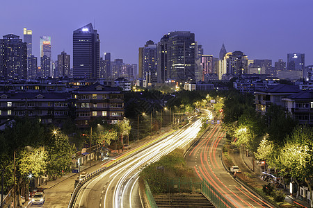  南京城墙中华门俯瞰城市夜景图片