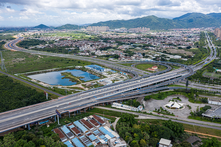 航拍漳州龙江南路道路枢纽图片