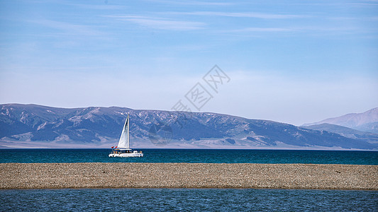 帆船夏令营新疆赛里木湖帆船背景