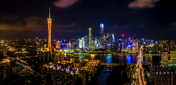 全景航拍广州城市夜景车流猎德大桥图片