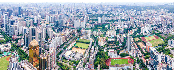 全景航拍广州天河区城市建筑群天际线图片