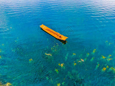 清晰自然泸沽湖航拍小船背景