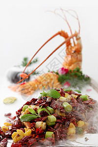 辣椒炒龙虾肉图片