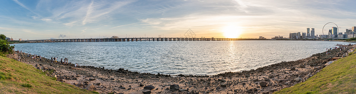 前海海边公园全景图片