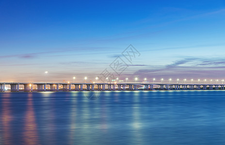 深圳前海海边公园广深沿江高速路背景图片