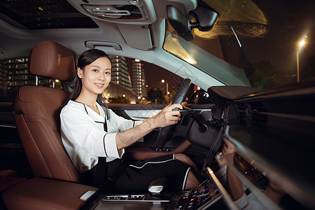 代驾司机传单夜晚女性专车司机驾车背景