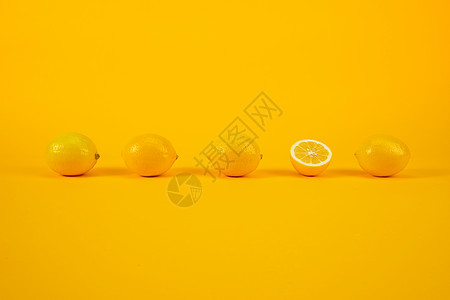 创意夏日水果柠檬排列图片