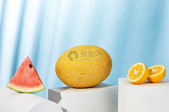 创意夏日水果西瓜柠檬哈密瓜组合图片