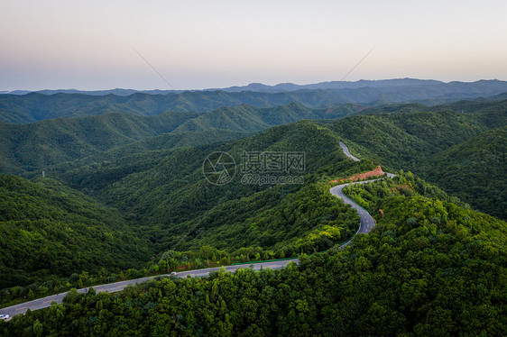 陕西旬邑石门山森林公园图片