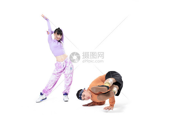 年轻街舞男女breaking图片