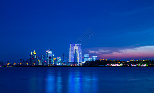 俯视城市夜景苏州自贸区城市夜景背景